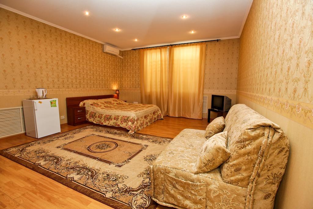 Domashny Ochag Hotel Krasnodar Phòng bức ảnh